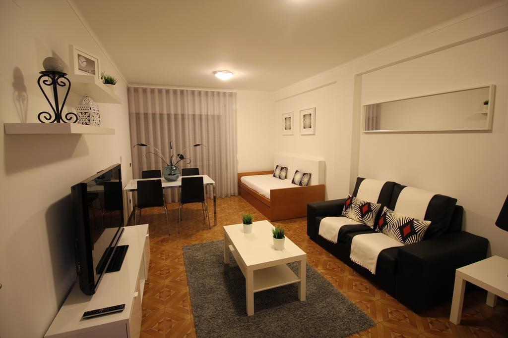 Apartamentos Gaivota Holidays Назаре Экстерьер фото