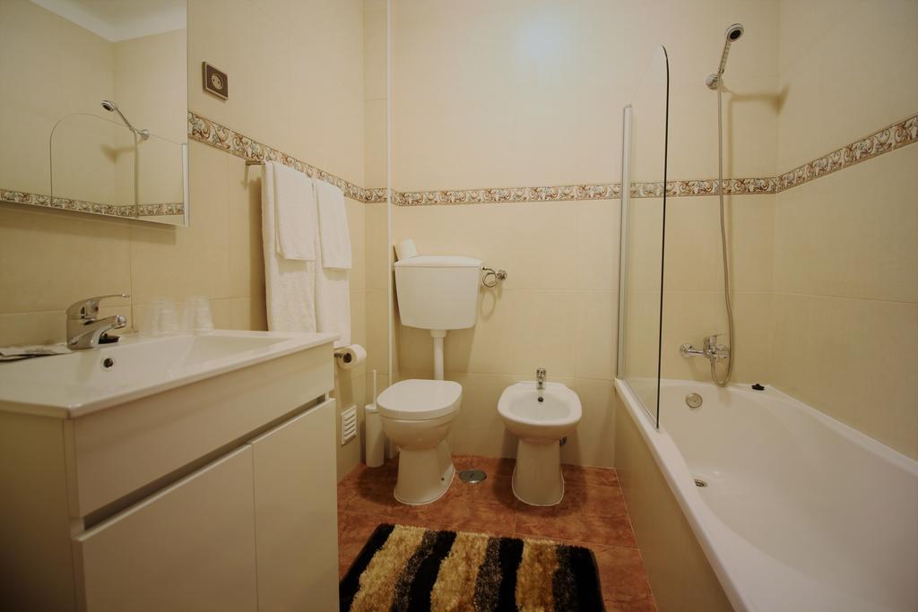 Apartamentos Gaivota Holidays Назаре Экстерьер фото