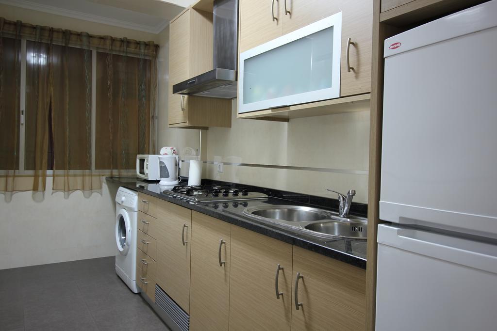 Apartamentos Gaivota Holidays Назаре Экстерьер фото
